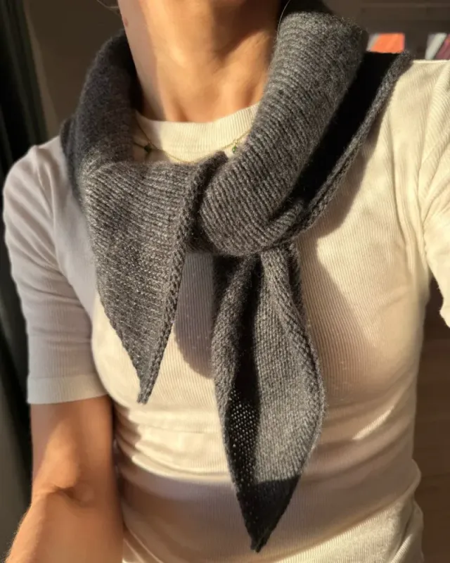 Uma Scarf