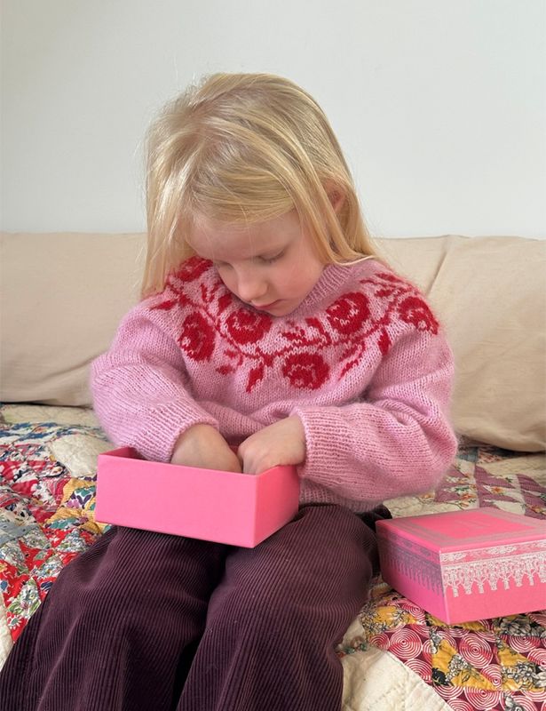 Rosie Yoke Sweater Junior 