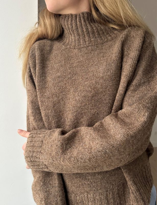 Note Sweater