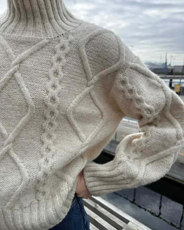 Saga Sweater